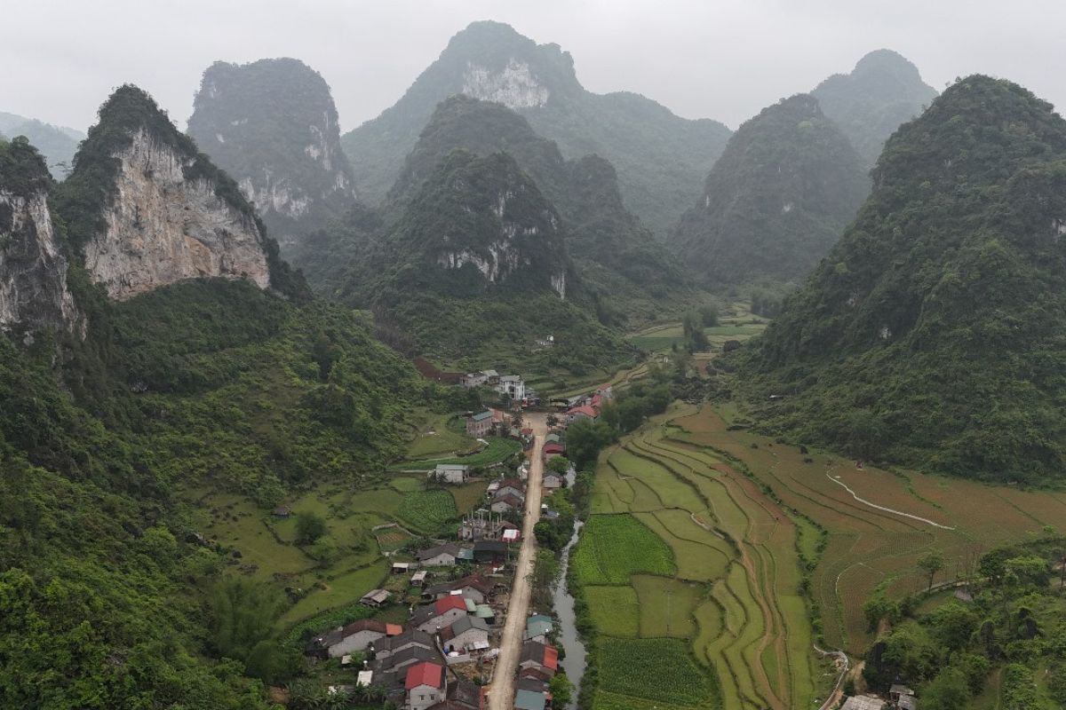 Ancent Stone Village Khuoi Ky , Ban Gioc , Cao Bang 